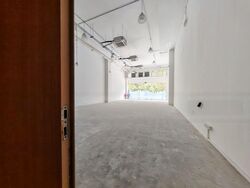 Interlocal Centre (D5), Retail #475324421